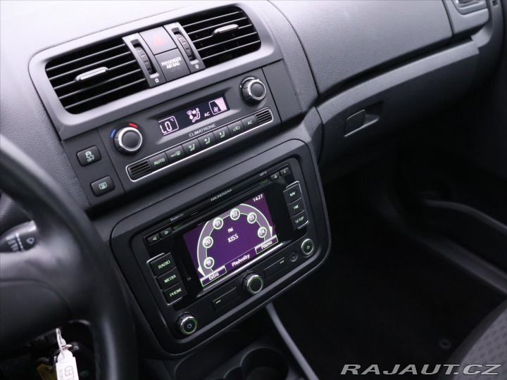 Škoda Roomster 1,2 TSI Scout navi 1.maj 2011