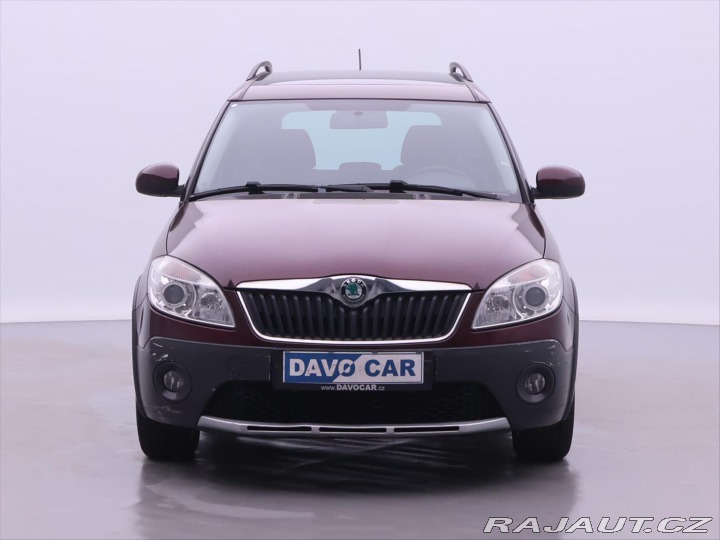 Škoda Roomster 1,2 TSI Scout navi 1.maj 2011