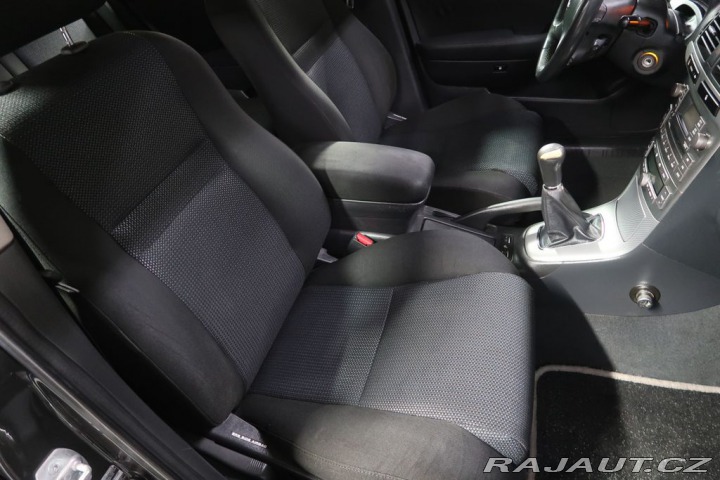 Toyota Avensis 2.0VVT-i,108kW,manuál 2008