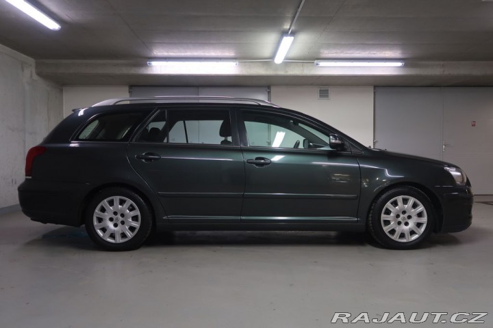 Toyota Avensis 2.0VVT-i,108kW,manuál 2008