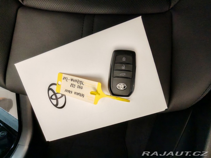 Toyota Corolla Cross Executive  2.0L HEV 0 - 1 2025