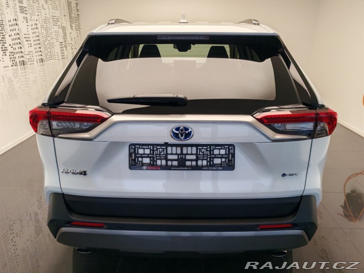 Toyota RAV4 Executive 2.5 TNGA HEV 17 2024