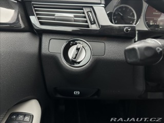 Mercedes-Benz E E 250 CGI  Avantgarde 2009