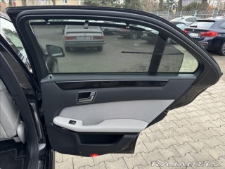 Mercedes-Benz E E 250 CGI  Avantgarde 2009