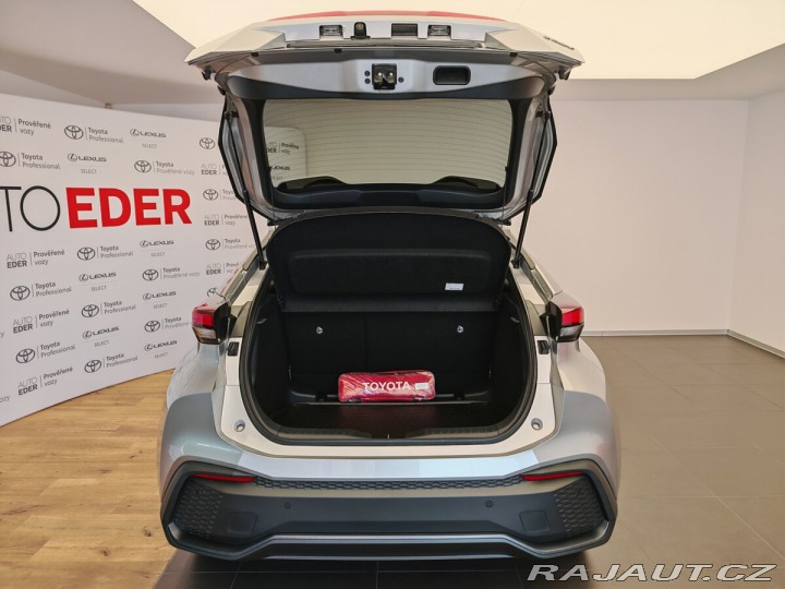 Toyota C-HR 1.8 Hybrid 4x2 Style 2024