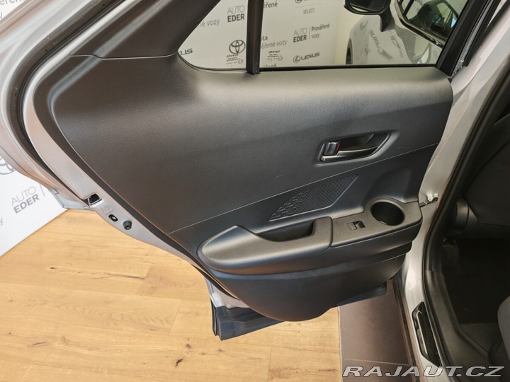 Toyota C-HR 1.8 Hybrid 4x2 Style 2024