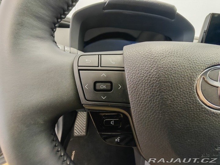 Toyota C-HR 1.8 Hybrid 4x2 Style 2024