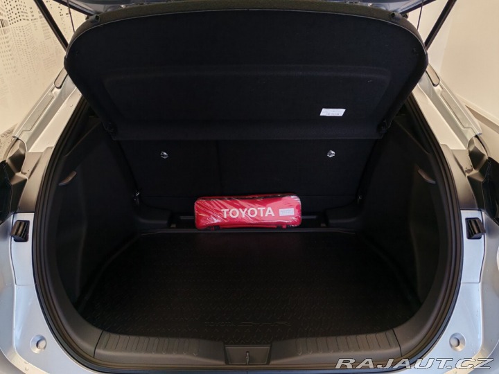 Toyota C-HR 1.8 Hybrid 90kW E-CVT Sty 2024
