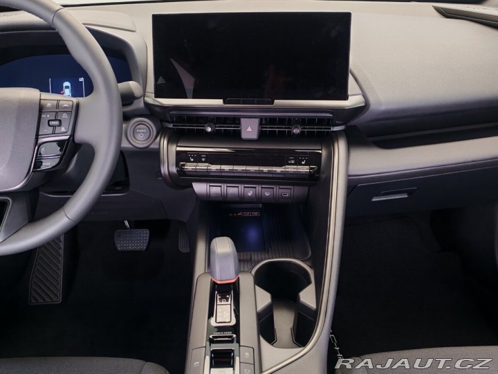 Toyota C-HR 2.0 Hybrid 135kW E-CVT St 2024