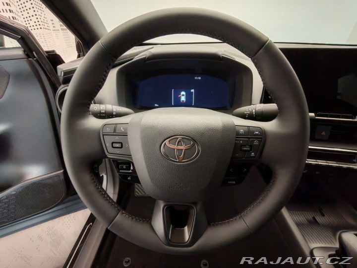 Toyota C-HR 2.0 Hybrid 135kW E-CVT St 2024