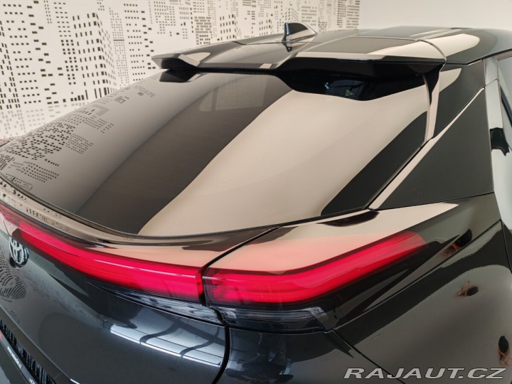 Toyota C-HR 2.0 Hybrid 4x2 Style 2024