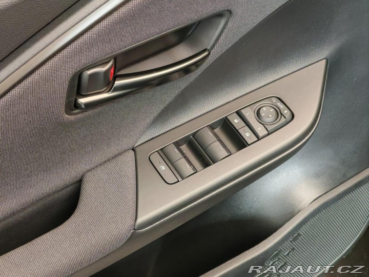 Toyota C-HR 2.0 Hybrid 4x2 Style 2024