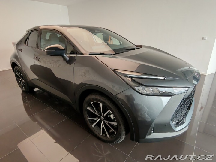 Toyota C-HR Style 2.0L HEV CVT 2024