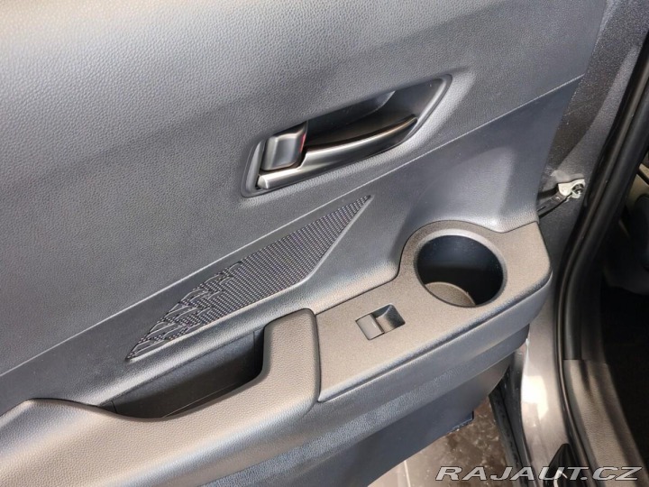 Toyota C-HR Style 2.0L HEV CVT 2024