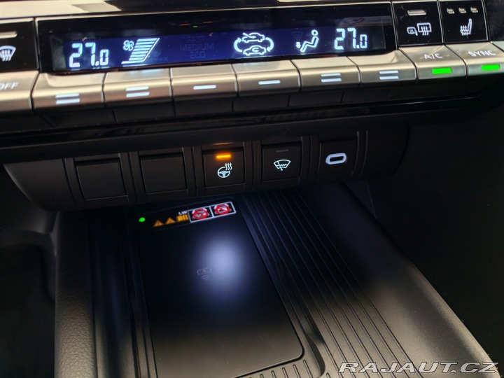Toyota C-HR Style 2.0L HEV CVT 2024