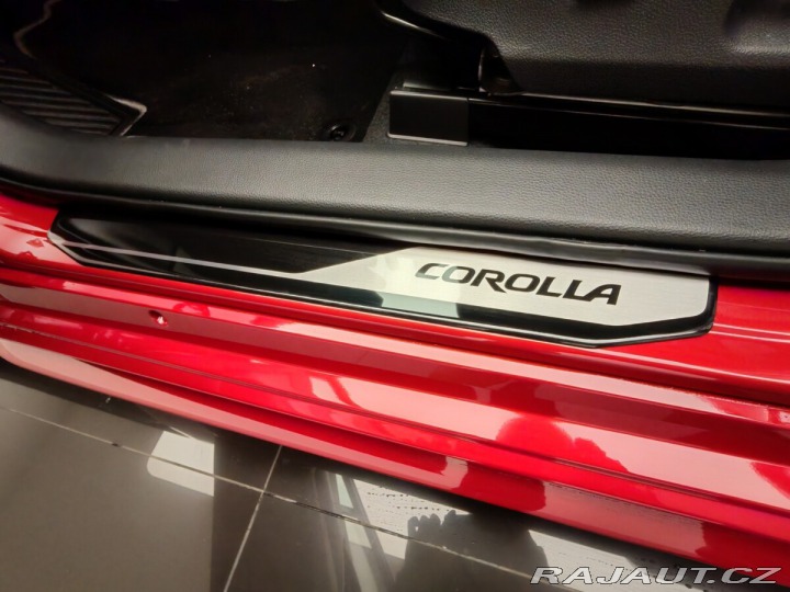 Toyota Corolla 1.8 Hybrid e-CVT Style To 2024