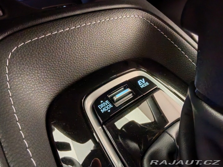 Toyota Corolla 1.8 Hybrid e-CVT Style To 2024