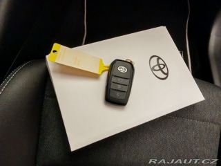 Toyota Corolla 1.8 Hybrid e-CVT Style To 2024