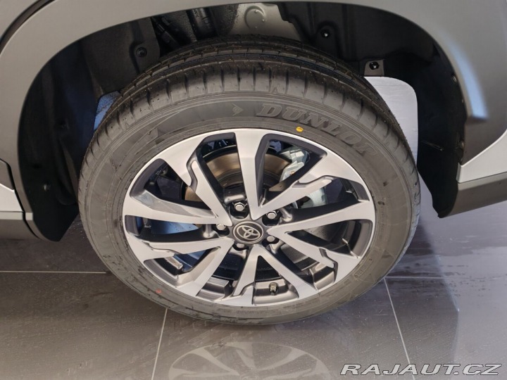 Toyota Corolla 1.8 Hybrid eCVT FWD Style 2024