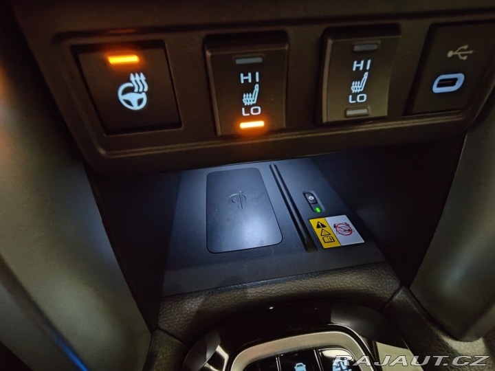 Toyota Corolla 1.8 Hybrid eCVT FWD Style 2024