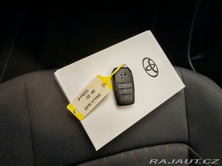 Toyota Corolla 1.8 Hybrid eCVT FWD Style 2024