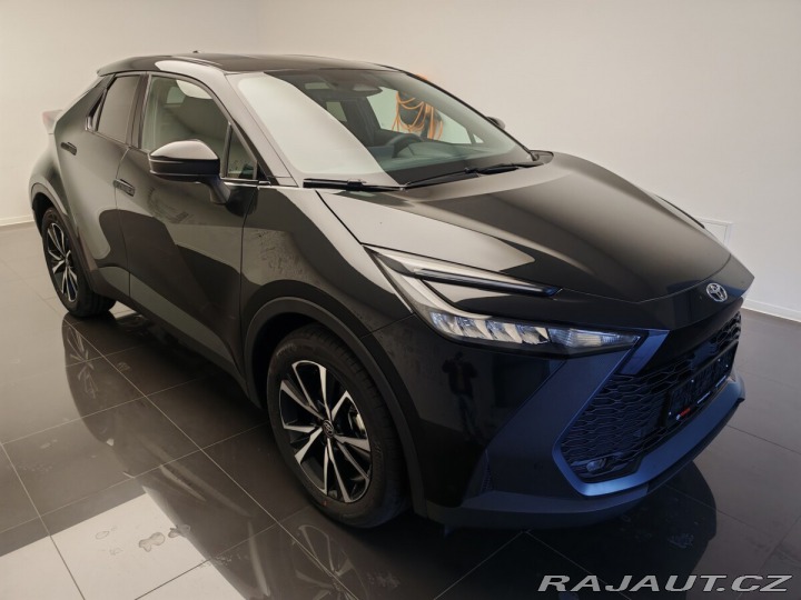 Toyota C-HR 2.0 Hybrid 135kW E-CVT S 2024
