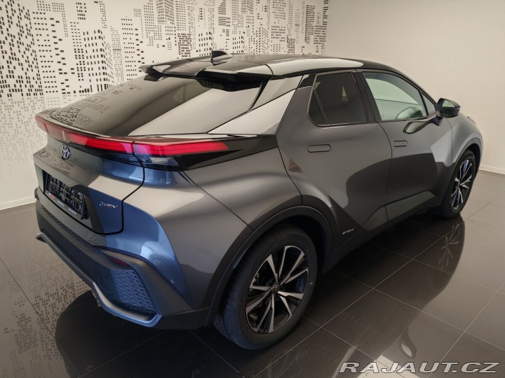Toyota C-HR 2.0 Hybrid 4x4 Style 2023