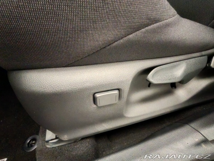 Toyota C-HR 2.0 Hybrid 4x4 Style 2023