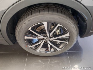 Toyota C-HR 2.0 Hybrid 135kW E-CVT St 2024
