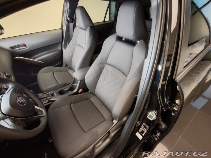 Toyota Corolla Cross 2.0 Hybrid (197 k) Style 2024