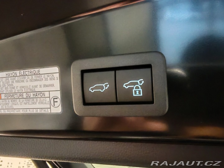 Toyota Corolla Cross 2.0 Hybrid (197 k) Style 2024