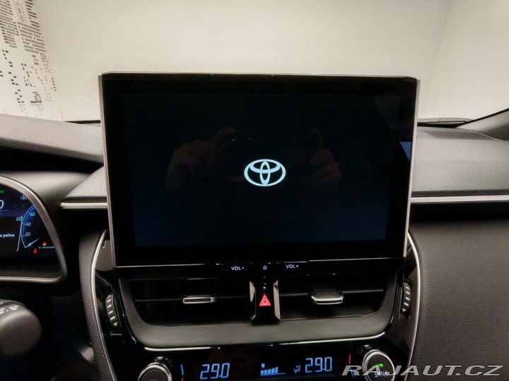 Toyota Corolla Cross 2.0 Hybrid (197 k) Style 2024