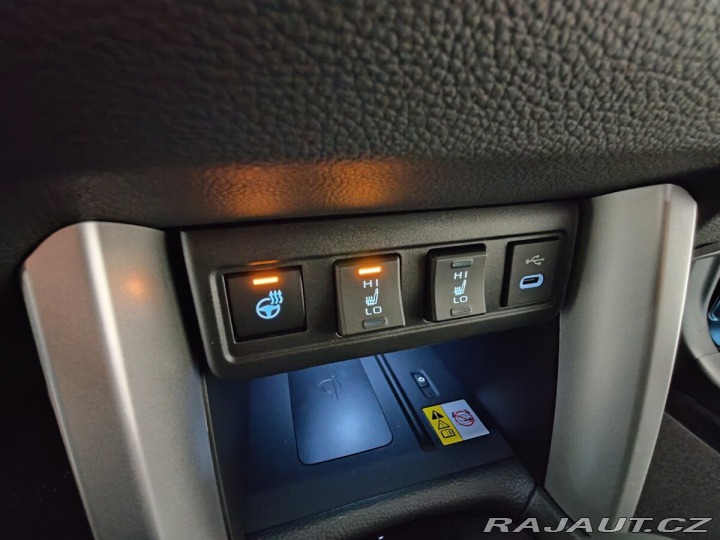Toyota Corolla Cross 2.0 Hybrid (197 k) Style 2024