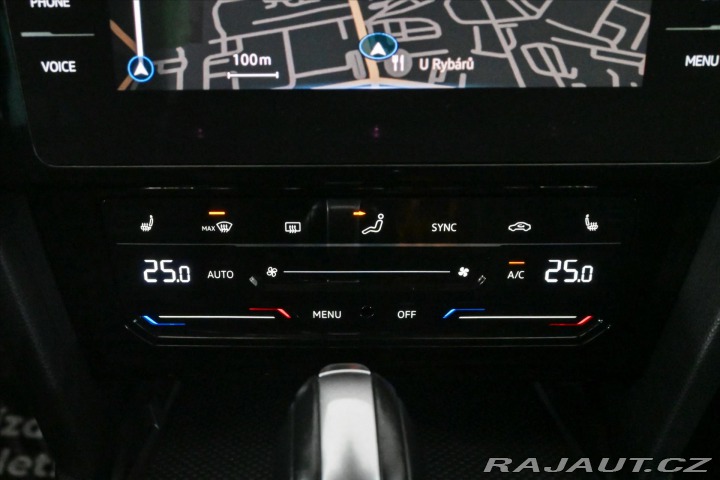 Volkswagen Passat 2,0 TDi 147kW DSG Busines 2021