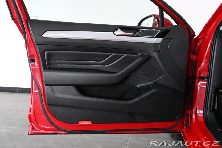 Volkswagen Passat 2,0 TDi 147kW DSG Busines 2021