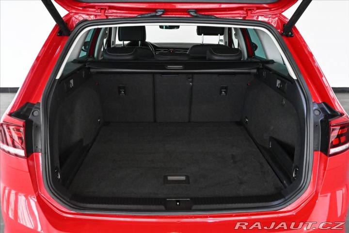 Volkswagen Passat 2,0 TDi 147kW DSG Busines 2021