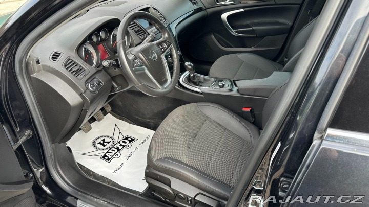 Opel Insignia 1.4 Turbo 103kW REZERVOVA 2011