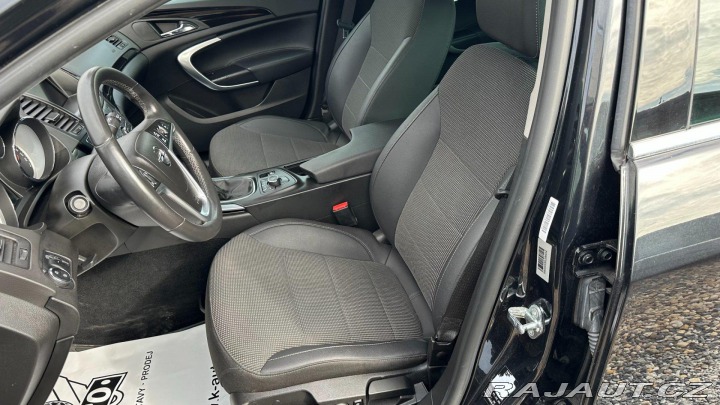 Opel Insignia 1.4 Turbo 103kW REZERVOVA 2011