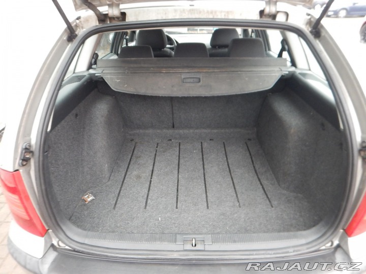 Škoda Octavia 1.6i, AC, PO ROZVODECH 2008