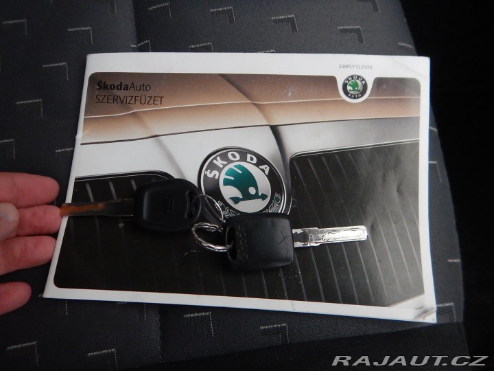 Škoda Octavia 1.6i, AC, PO ROZVODECH 2008
