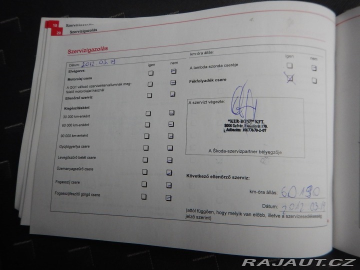 Škoda Octavia 1.6i, AC, PO ROZVODECH 2008