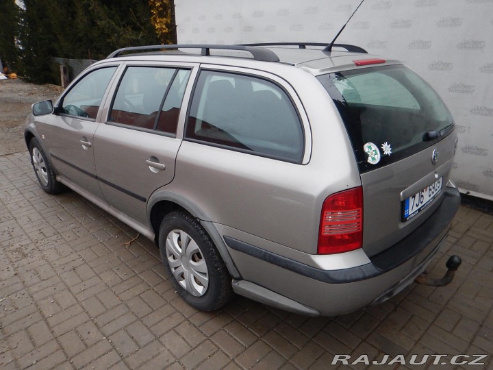 Škoda Octavia 1.6i, AC, PO ROZVODECH 2008