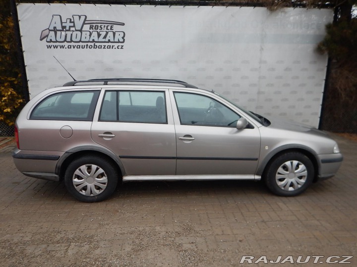 Škoda Octavia 1.6i, AC, PO ROZVODECH 2008