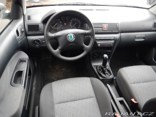 Škoda Octavia 1.6i, AC, PO ROZVODECH 2008