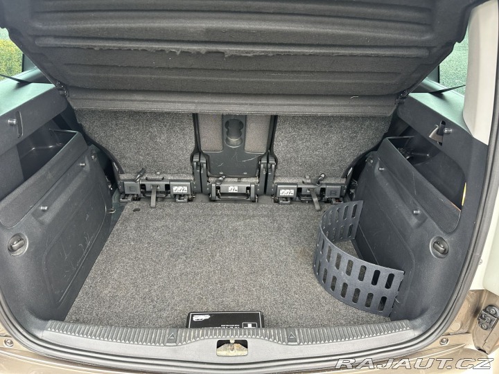 Škoda Roomster 1,2TSI 77kW DSG FRESH TAŽ 2013