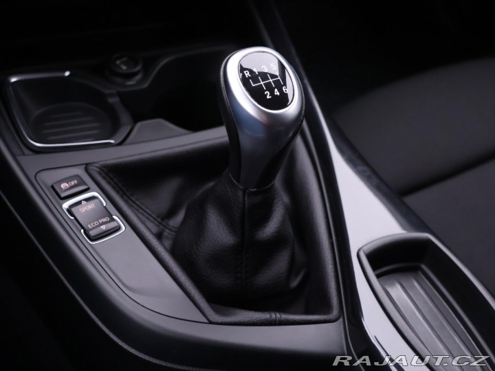 BMW 1 2,0 120d 135KW Sport Xeno 2012