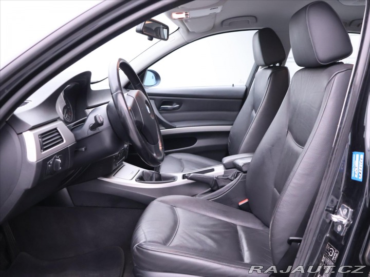BMW 3 2,0 320i 110kw kůže tažné 2005