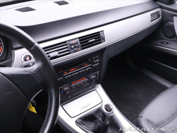 BMW 3 2,0 320i 110kw kůže tažné 2005