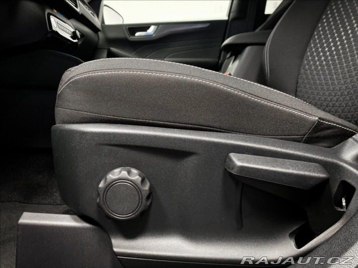 Ford Kuga 1.5 EcoBoost Titanium 2025