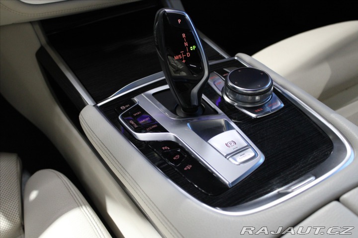 BMW 7 730d xDrive M Sport Nadst 2016